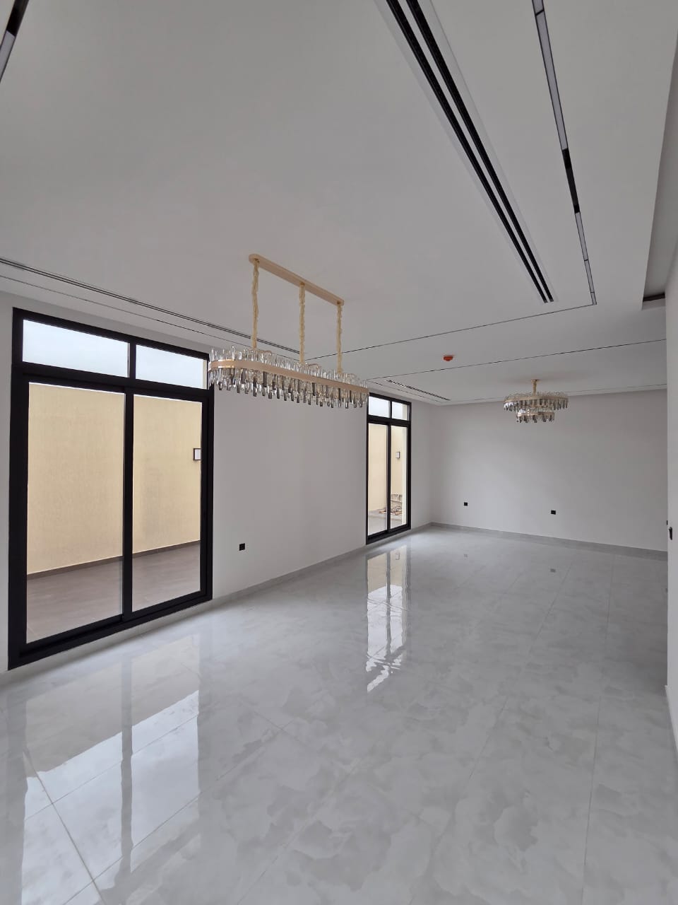 5 Bedroom Independent Villa